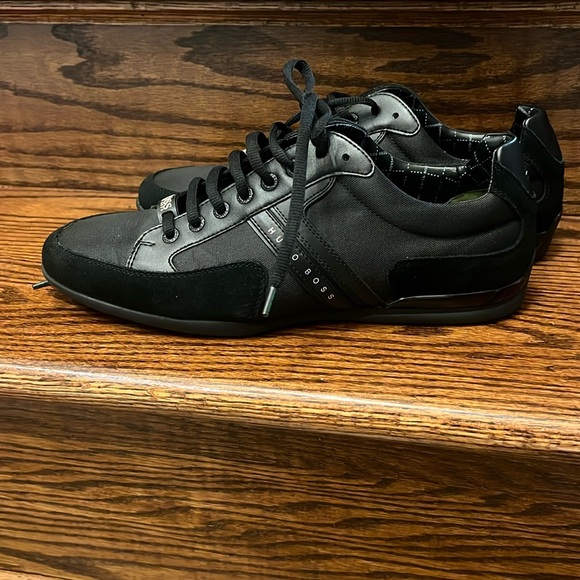 Hugo boss sneakers size 43 like new - Picture 2 of 3